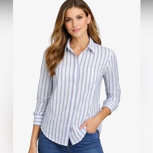 UNTUCKit Linen Top